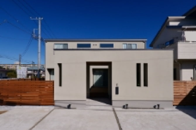 極端なデザイン重視の設計ができません。