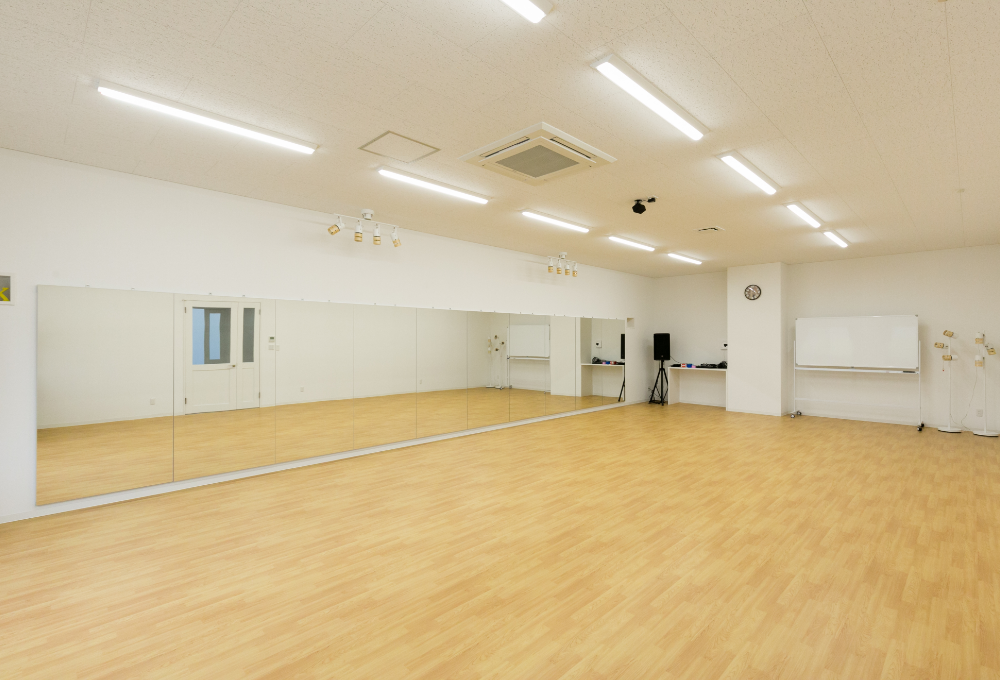 ダンススタジオ「Studio BSK」